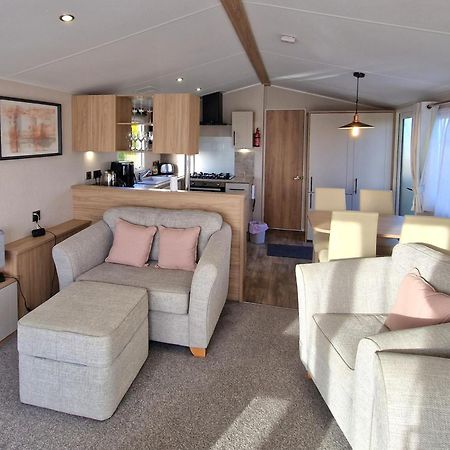 Amor, West Sands Holiday Park, Селси Экстерьер фото