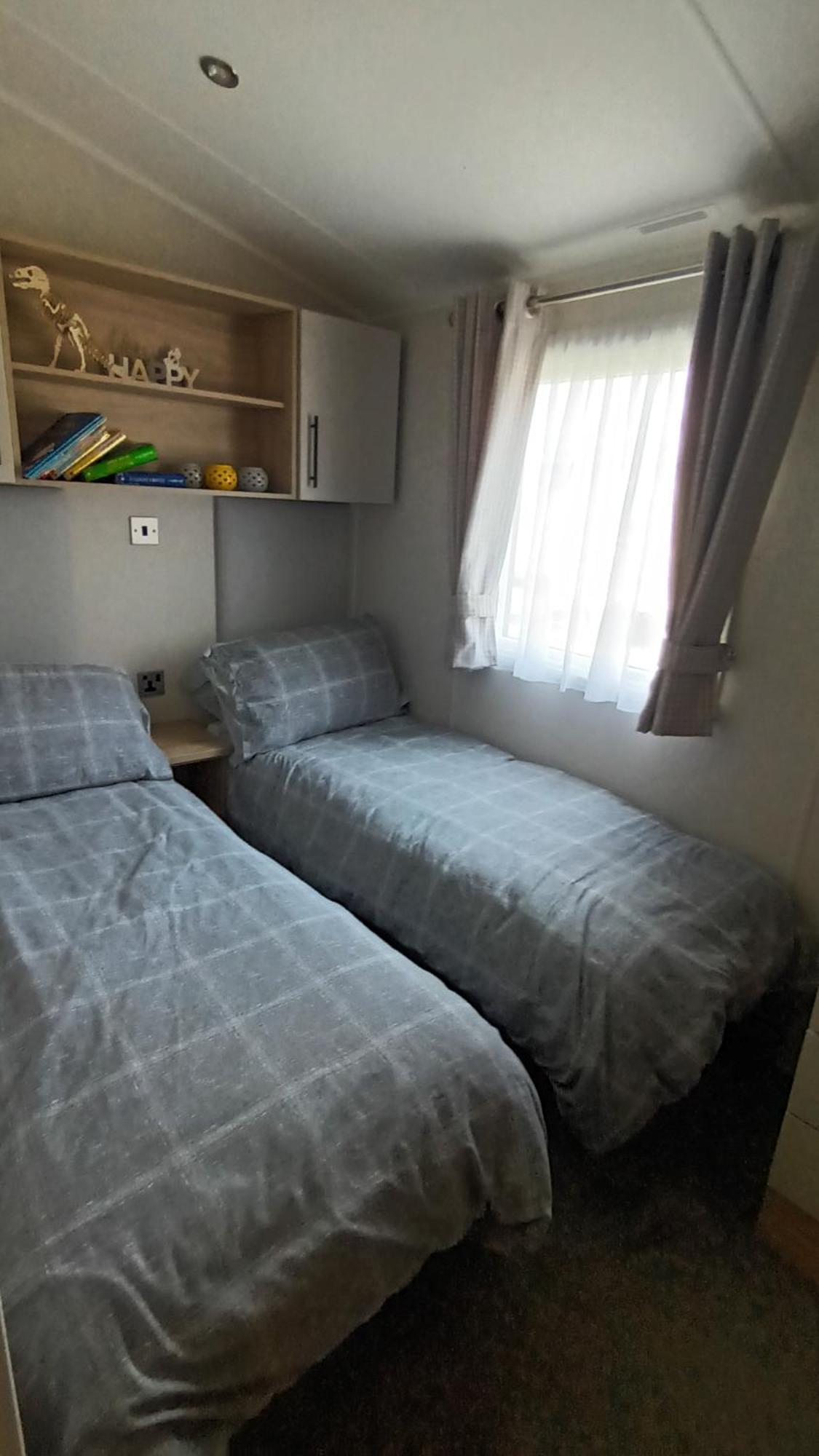 Amor, West Sands Holiday Park, Селси Экстерьер фото